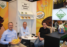 Francis Binst en Stefaan Delmeire van Binst Breeding & Selection, vergezeld door Richard de Koster van Select Potato