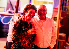 Bernd Vonhof al heel veel jaren in beeld bij Finis.