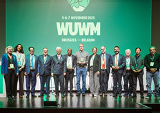 De winnaars en uitreikers van de awards voor beste foto en groothandelsmarktmanager