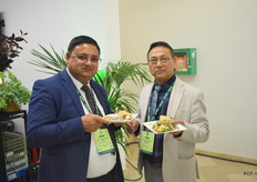 Jag Bahadur Karki en Jagdish Prakash Pradhan (Indian Agriculture Department)