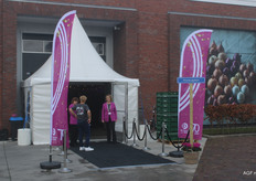 Bezoekers worden welkom geheten bij De Groot & Slot