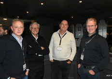 Rian Drost (VGK Cool Logistics), Peter van der Laar (Rotterdam Fruit Wharf), Etienne Vennink (VGK Cool Logistics) en Ernst-Jan Bregman (Kivits Goes Handling)