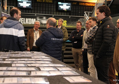 De rondleiding begint