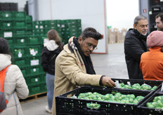 De internationale collega's bewonderen de grote spruiten voor de Duitse markt