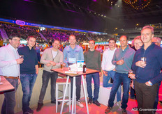 Emiel Bronswijk (Rijk Zwaan) Youri Barendse (Rainbow Middenmeer), Joeri van de Sande (Sandeland), Erwin van der Eik, Jan van der Harg (FA van der Harg), Sem en Eugene van Ruijven (T&E van Ruijven), Arus Biersteker (Jansen Paprika) en Ruud Duijnisveld (Firma Duijnisveld)