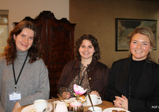 Laura van de Kreeke (Growy), Saskia Janssen (NIQ) en Loes van der Velden (Den Berk Délice)