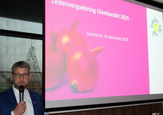 Opening door de voorzitter.