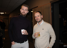 Matthias Nieuwenhuijse (Jonika) en Rien Murre (TOP)