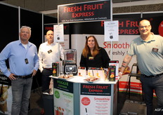 Uko Vegter, Peter Quaink, Marlies Jeroense en Ferry Stomp van Fresh Fruit International.