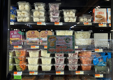 Naast gesneden uien verkoopt Dave's ook verpakte gepelde hele uien/sjalotten