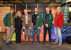 De beurscollega's van NFO met Marinus Huijsmans, Sabina Hervij, John Kusters, Sander Bos, Jacco van Brugem en Jolanda Wijsmuller van Task Force