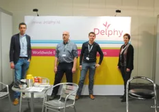 De nieuwe naam van DLV plant: Delphy. René Bal, Adri Streef, David van de Graaf en Carolien van Raak gaven uitleg over het nieuwe Delphy.