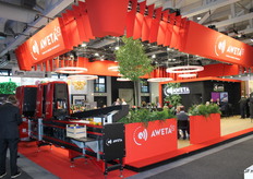 Aweta pakte groots uit.