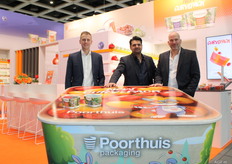 Poorthuis Packaging: Tony Toerse, Dahoud Bakharai en Bas Folbert introduceerden de Curvepack, een kartonnen topsealschaal.