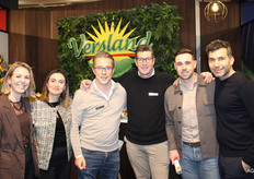 Team Versland met Sonja van Dijk, Maica Martinez, Eddy Koelewijn, Martijn van der Hout, Joey Leeuwenburgh (House of Greens) en Juan Garcia (Myverde)