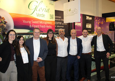 Het team van Xfresh, Xherbs en Xotics; Annelaure GOnd, Gabriela Arce, Frank Janssen, Dana Zahradnickova, Eldad Ozery, Ruud de Bruijn, Tomas Pawek en Marcel Scheurs. Het team introduceerde microgreens als salade booster.