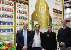 Yassin Lahiani van Fresh Energy (tweede van links) wil vanuit Venlo haar positie op de Europese markt verder versterken. Yassin is  verantwoordelijk voor de samenwerking met Europese retailers en partners, en voor de afstemming met de productielocaties in Egypte.