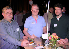 Ook Jo en Jurgen Deveux van LGF Quality zien we jaarlijks op de Klant- en Telerdag van ZON. Hier met Stijn van Bael van Staay