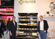 En aan de andere kant van de stand Kim Snauwaert en Bart Lammertyn van Frupeco