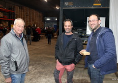 Hans de Vlieger en Jaap de Vlieger van de Vlieger Agro en Pieter Klompe van Flikweert Vision.