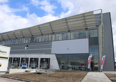 Het pand is nog niet helemaal af, maar de gevel begint vorm te krijgen