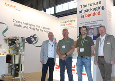 Erwin Ringen van Max Aarts (Optimum Group), Tinus van Dijk van Fruit Solute, Deamy de Haas van Asica Group B.V. en Erik de Roos van Bandall.