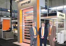 Martin van Brenen, Robert de Wolff en Paul Valster van Efaflex. Snelle en veilige bedrijfsdeuren.