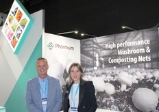 Peter Ollevier en Vitalina Tsourkan van Phormium, leverancier van compost- en kweekmatten