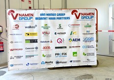 De partners van de nieuwbouw en opening... Natuurlijk staat AGF.nl er ook tussen.