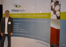Stefan Dagevos van Ribbstyle. Ribbstyle maakt damdichte coating voor het afdichten van composttunnels of teeltcellen. Ook voor het gasdicht afdichten ULO cellen heeft Ribbstyle een oplossing.