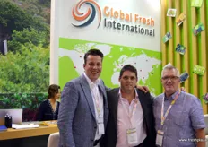 Arie van Helden, Mark Ibanez Edminston en Robin Johnson vertegenwoordigen Global Fresh International