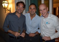 Joost Derks van de Nederlandsche Betaal en Wisselmaatschappij, Laurens Maartens en Omar Moghrani van Milestone Fresh.