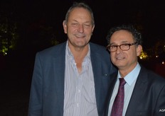 Mark Culley managing director van Orchard World en rechts Bertrand Grenom van Fruitmasters.