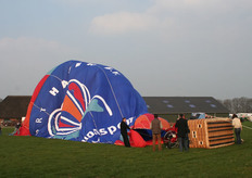 Donderdag 15 maart werden er in Harfsen gerechten klaargemaakt in een heteluchtballon. Daarbij werden veel Florida-grapefruits gebruikt. Varen met een heteluchtballon is een aparte gewaarwording, maar als de ballon dan ook nog eens gebruikt wordt als een heteluchtoven, wordt het een bijzondere ervaring. De culinaire hoogstandjes werden geserveerd door Angelique Smeinck.