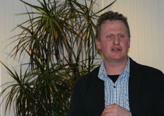 Jerry Kolvoort (foto) en Sjoerd Veeneman probeerden tijdens de informatieavond op 20 maart bij Vroegop-Windig in Amsterdam de aanwezige detaillisten te overtuigen van de toegevoegde waarde van stichting De Echte Groenteman.