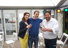 Louise Backhouse, John Diviney (Total Imports) en Sjraar Hulsman