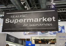 In de stand van het Duitse bedrijf Sealpack werden veel verpakkingen gepresenteerd in de 'supermarket of innovations'. Hierbij werd gepresenteerd wat allemaal mogelijk was bij Sealpack op het gebied van verpakkingen. www.sealpack.de