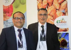 Ghazi Rouissi van House of Dates met Foued Ben Hamida van het Technical Centre of Dates uit Tunesië. De export van dit product neemt jaarlijks toe.