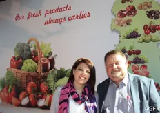 Grezda Lauresha van het Albanese Ministerie van Landbouw en Berthold Wohlleber van GiZ, een Duits bedrijf dat landen ondersteuning geeft bij internationale handel.