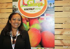 Isabel Loida van de Vereniging voor mango uit San Christobal.