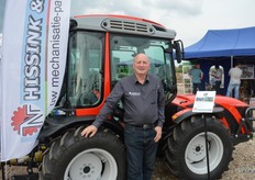 Arthur de Niews van Hissink & Zn. bij de Antonio Carraro. Die is uitgeroepen tot de tractor of the year.