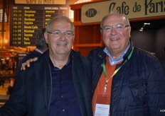 Joop Stet in gesprek met Regis Wecxsteen. De Fransman zegt: 'De Franse aardappelen zijn veel beter van kwaliteit dan de Nederlandse door een rotatie van 1 op 6/7, in Nederland ligt deze veel lager.'