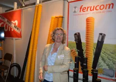 Jacoba Totays-Tilma van Ferucom. Dit bedrijf is fabrikant van polyrethaanrollen, spiraalrollen en axiaalrollen.