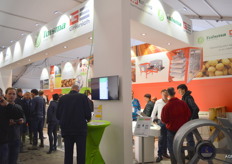 Veel drukte op de stand van Tolsma Grisnich.