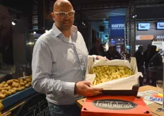 Hier Kees nog een keer met hun special friet voor de Horeca. Kees is helemaal trots op zijn product. En wat hij ook aangeeft: Frietfabriek is de parel van Versselect.
