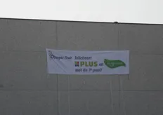 Olympic Fruit wilde The Greenery en PLUS Retail op een eigenzinnige wijze feliciteren met het slaan van de eerste paal...