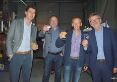 Jeffrey van der Krogt van Kloosterboer en Rolf Rappange, Christiaan Bos en Arie Ariese van SSI SchÃ¤fer.