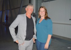 Dick de Vries en Marieke Wijnbergen van Schaffenburg Office Furniture.