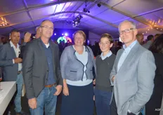 Arthur Elzen van Veiling Zaltbommel met Hetti, Gerrit en Hildebrand van Kessel van Van Kessel