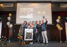 Van Mossel Groente en Fruit uit Laren heeft een ster erbij gekregen, een twee sterren award voor het team en de ondernemer.